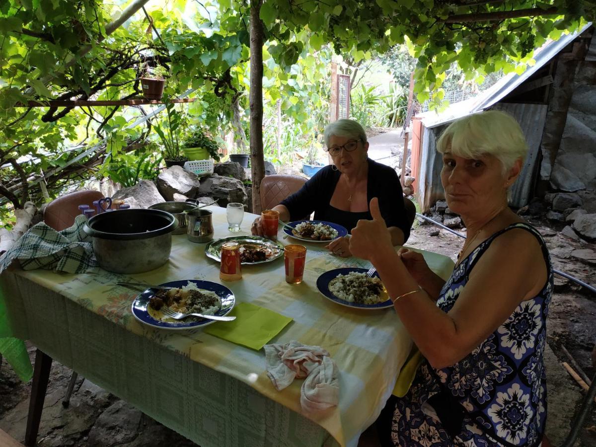 Ker L'Ilet Panzió Cilaos Kültér fotó